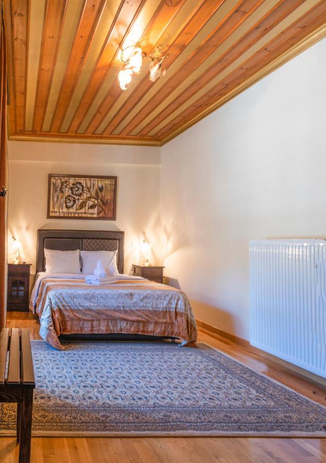 Hotel Aggelon Katafygio à Asprangeloi Extérieur photo