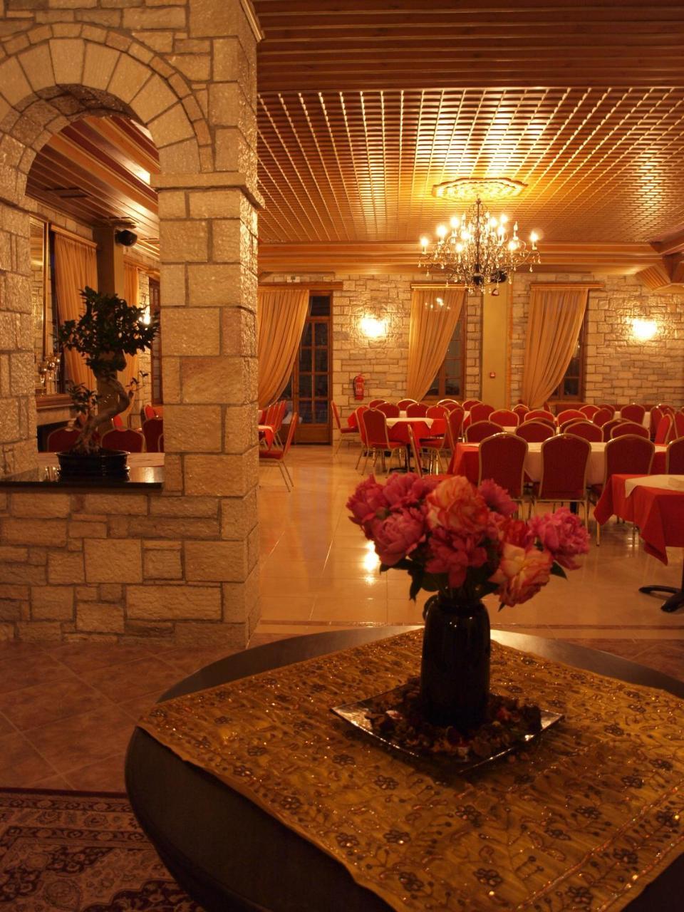 Hotel Aggelon Katafygio à Asprangeloi Extérieur photo